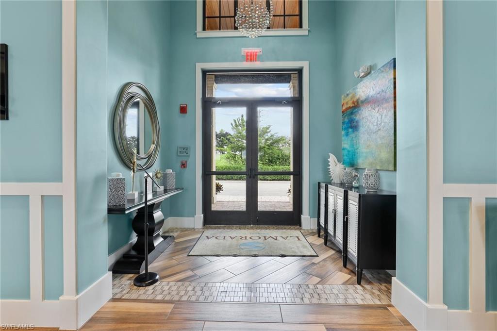 LAMORADA - Residential