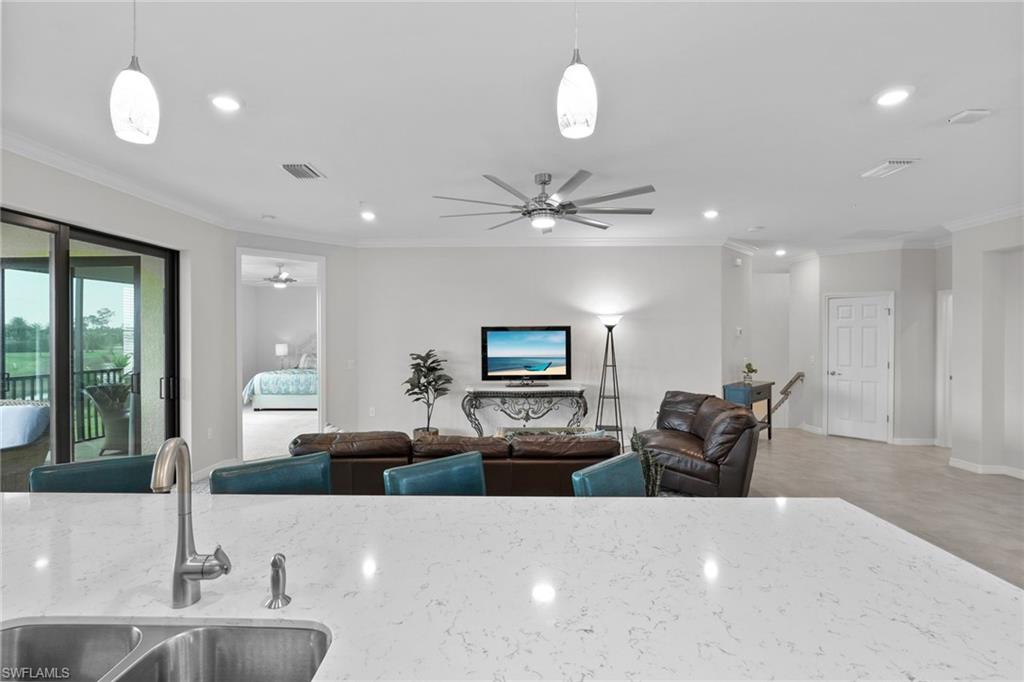 LAMORADA - Residential