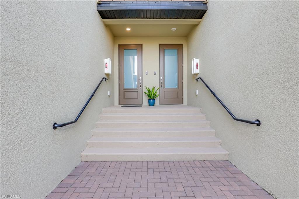 LAMORADA - Residential