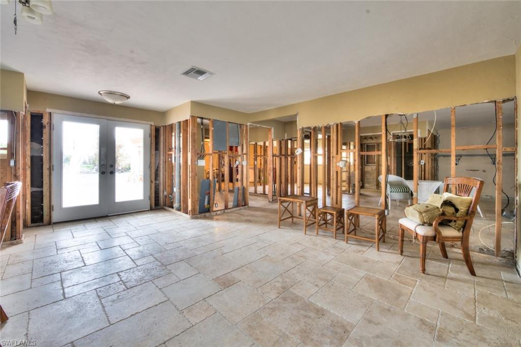 SHELL MOUND PARK - Residential