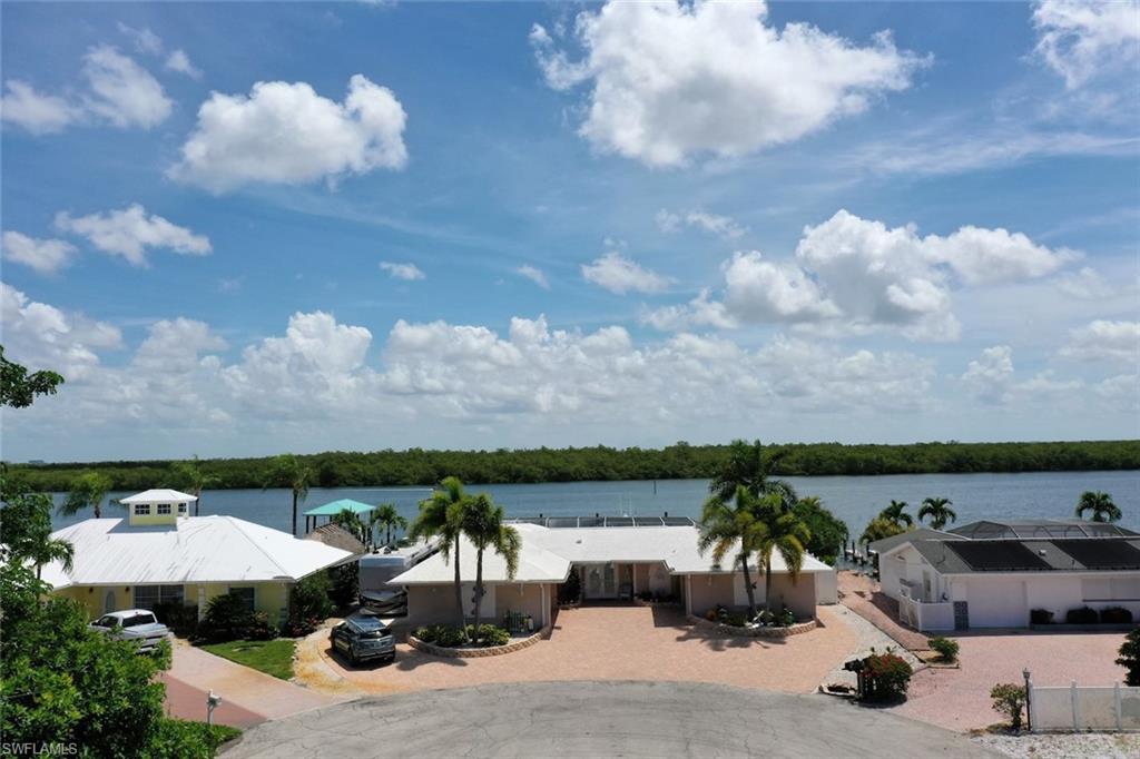 SHELL MOUND PARK - Residential