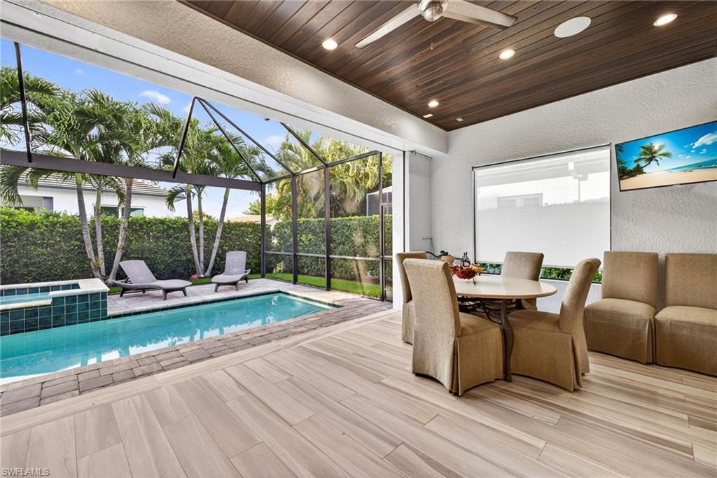 NAPLES PARK - Residential