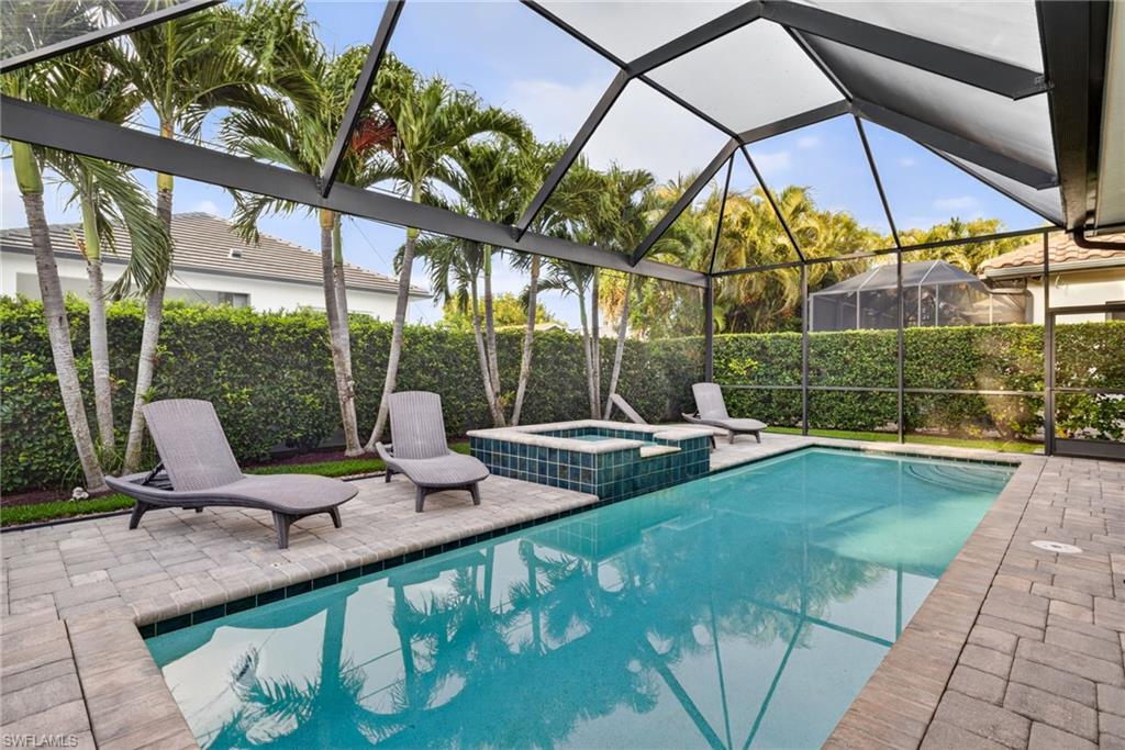 NAPLES PARK - Residential