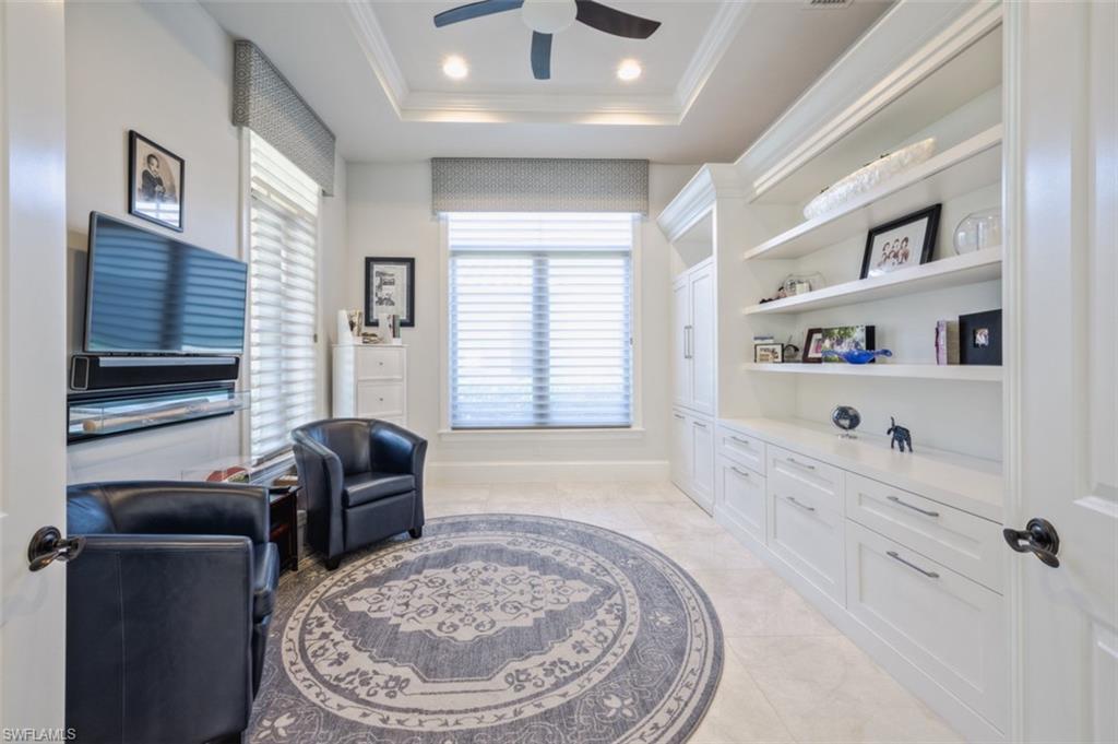 TRADITIONS - Residential