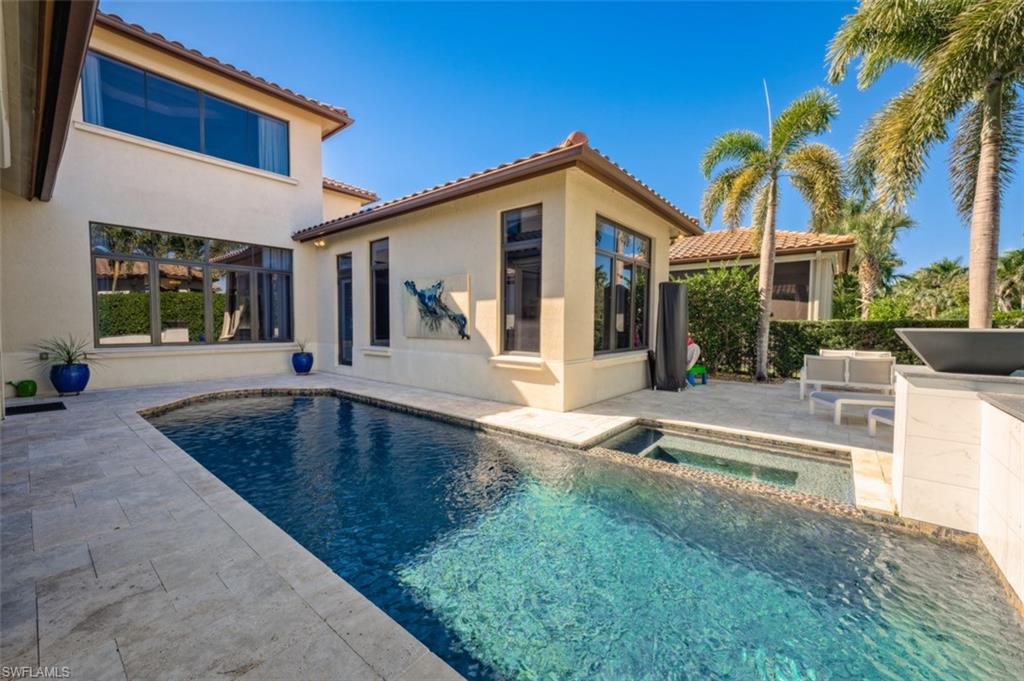 TRADITIONS - Residential