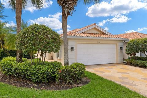4748 San Carlo CT NAPLES FL 34109