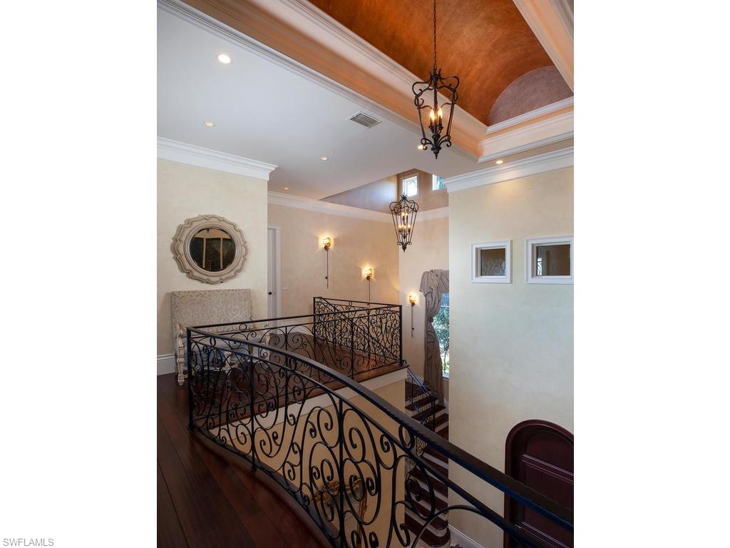 ESTATES - Residential