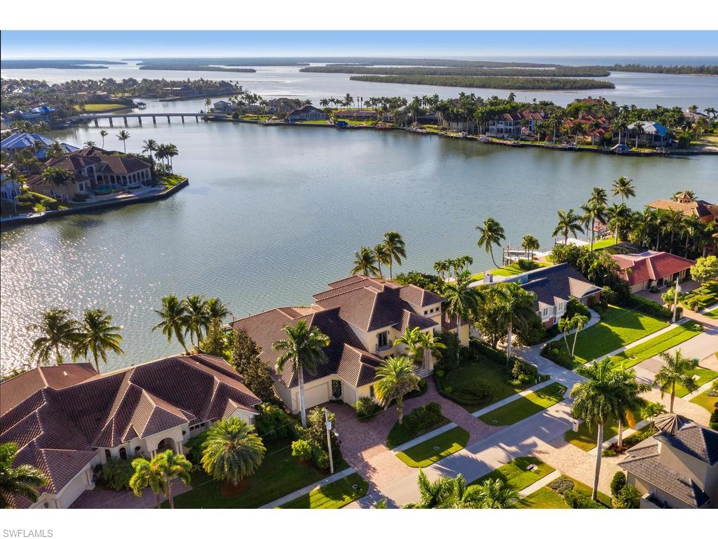 ESTATES - Residential