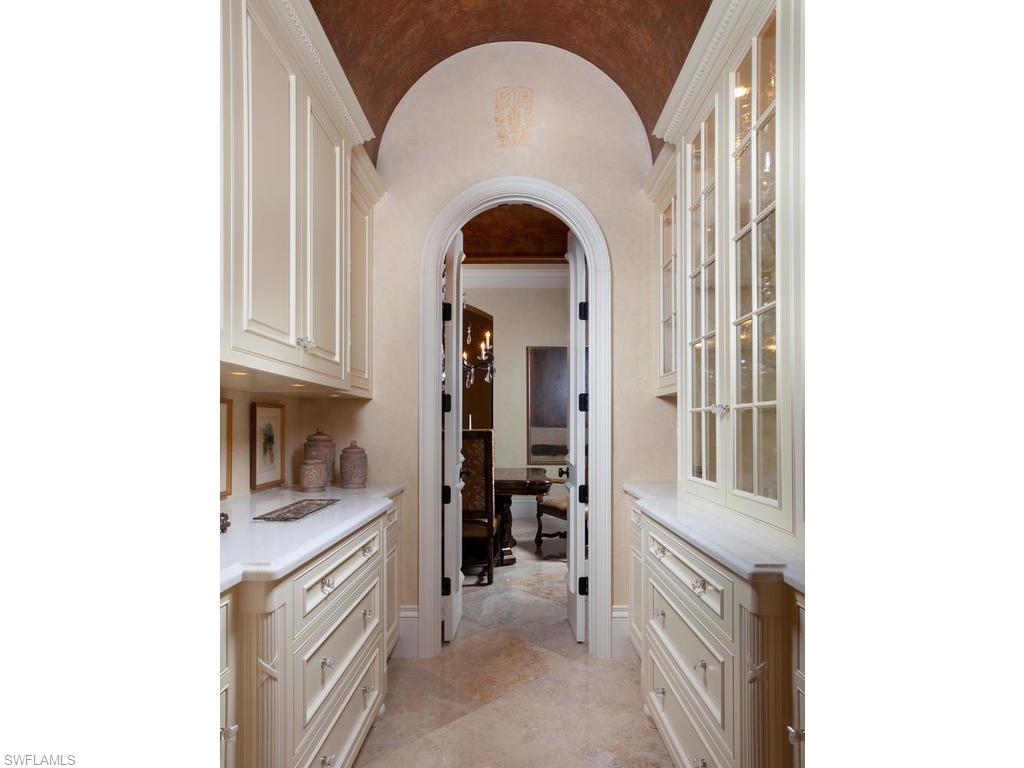 ESTATES - Residential