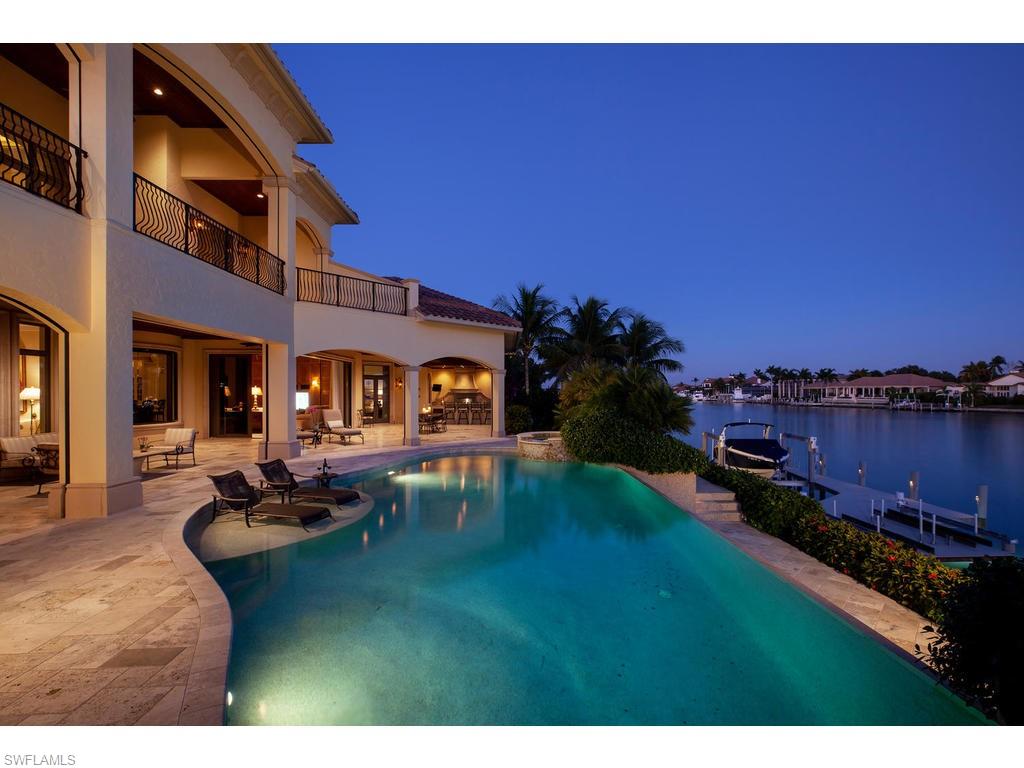 ESTATES - Residential