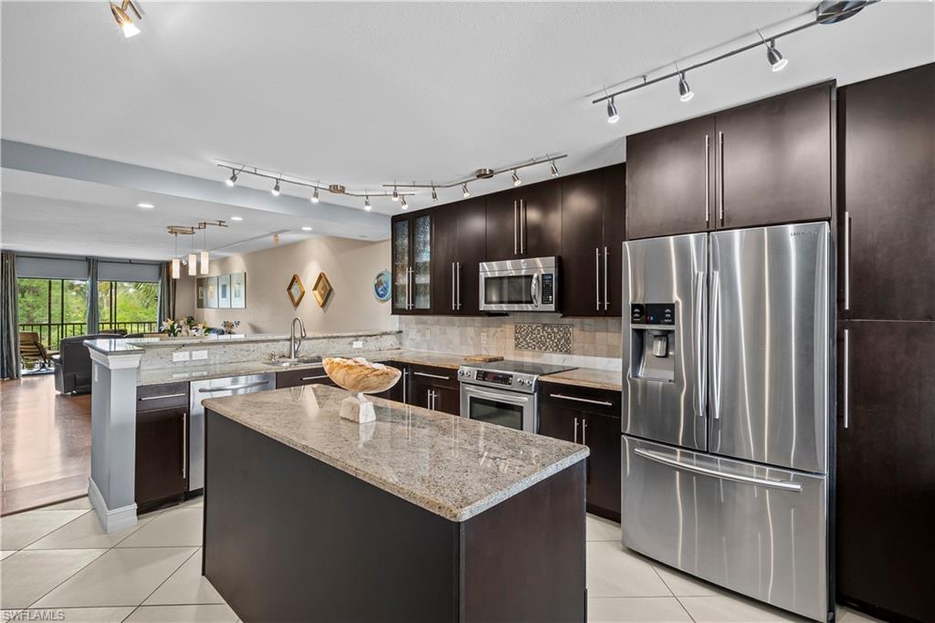 HAMMOCKS - Residential