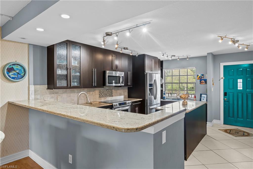 HAMMOCKS - Residential