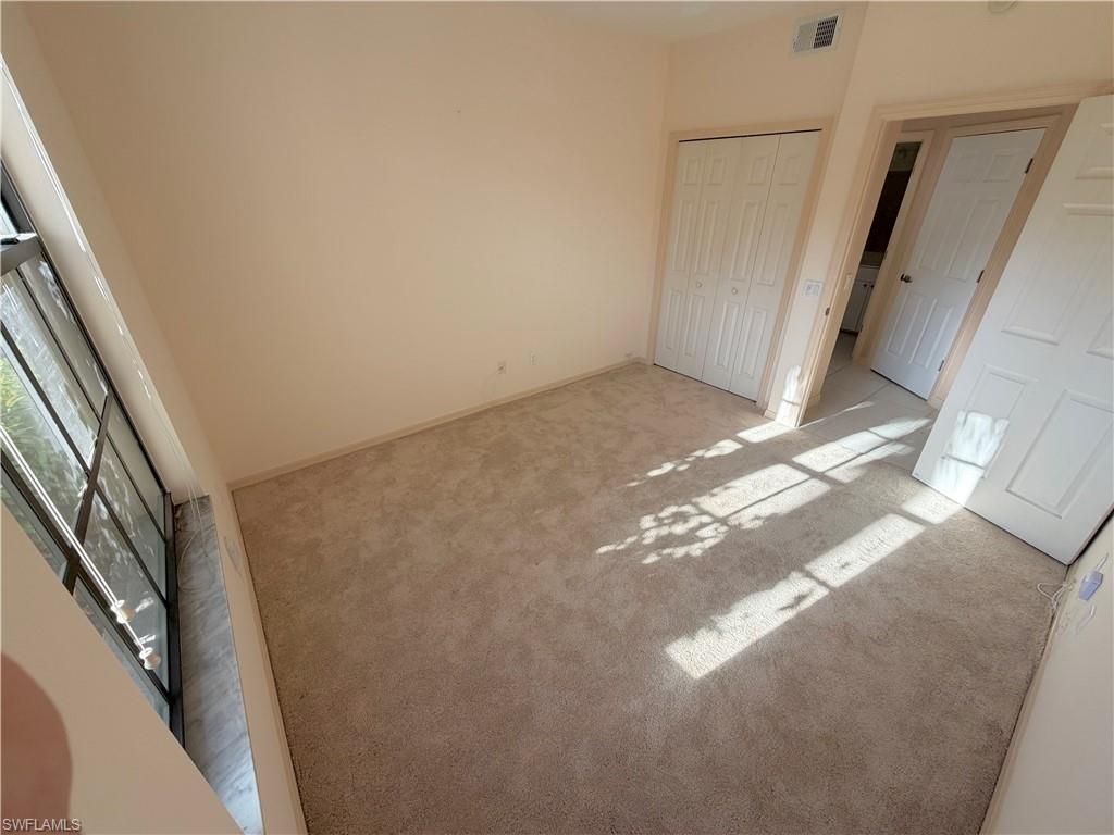 OAKWOOD CARRIAGE HOME - Residential