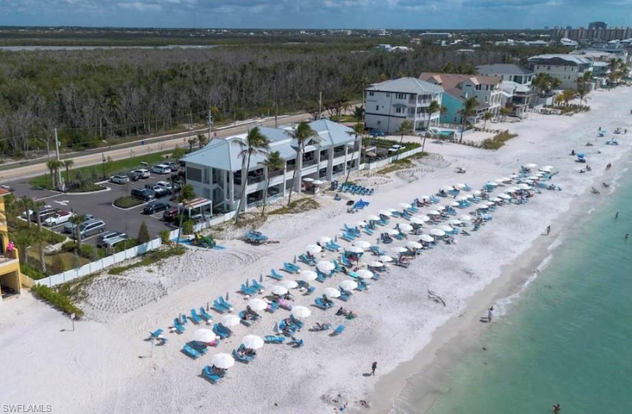 OAKWOOD CARRIAGE HOME - Residential