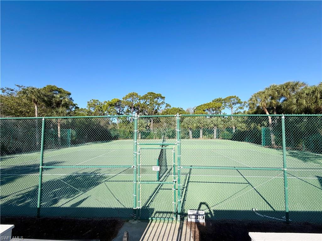 OAKWOOD CARRIAGE HOME - Residential