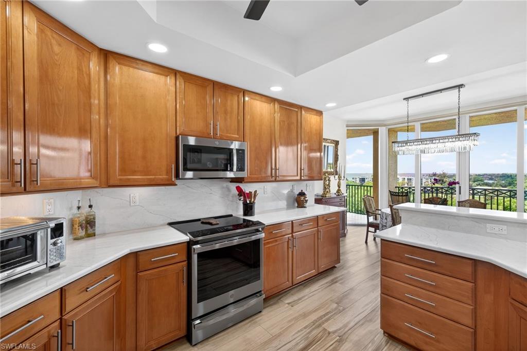 NORTH STAR YACHT CLUB - Residential