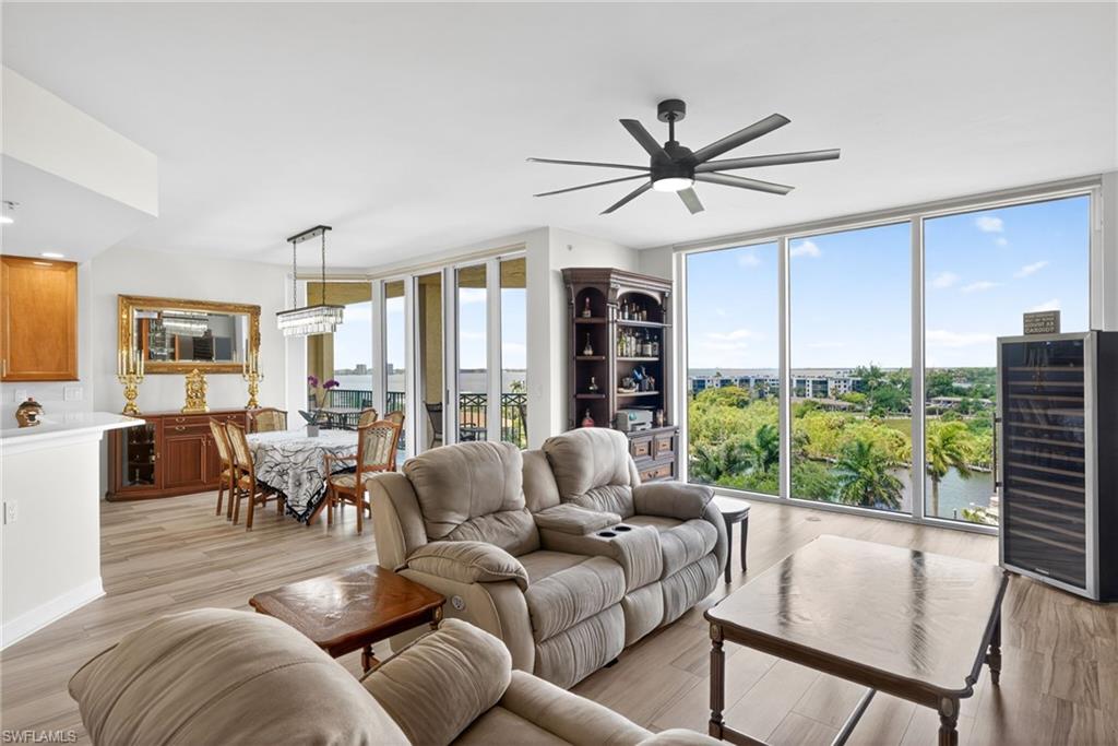 NORTH STAR YACHT CLUB - Residential