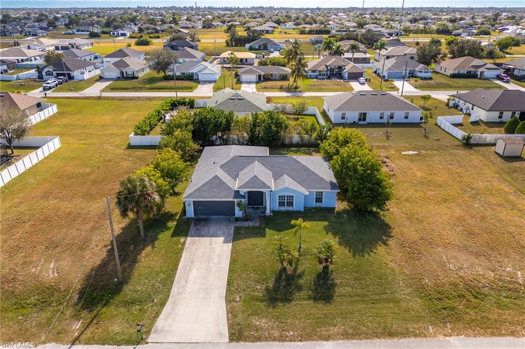 CAPE CORAL - Residential