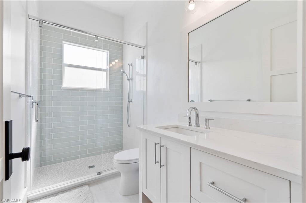 LITTLE HICKORY SHORES - Residential