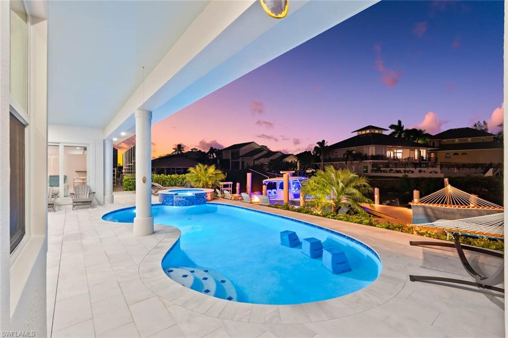 LITTLE HICKORY SHORES - Residential