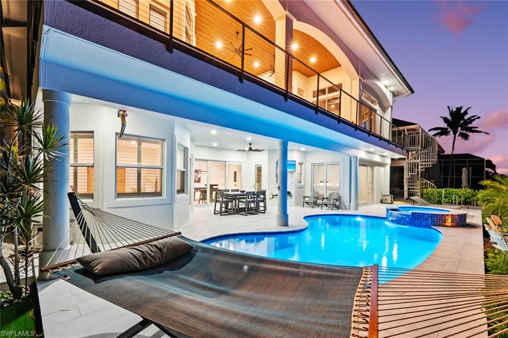 LITTLE HICKORY SHORES - Residential