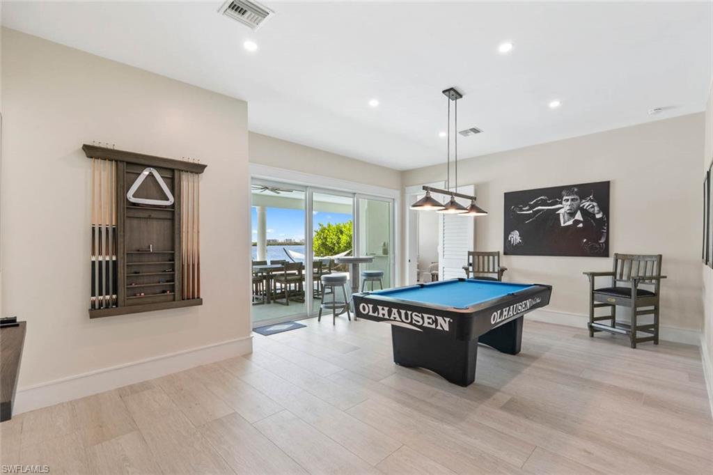 LITTLE HICKORY SHORES - Residential