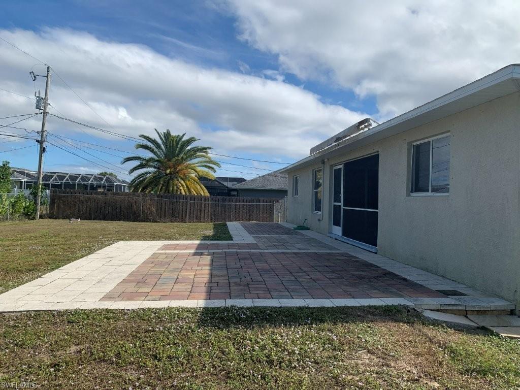 CAPE CORAL - Residential Lease