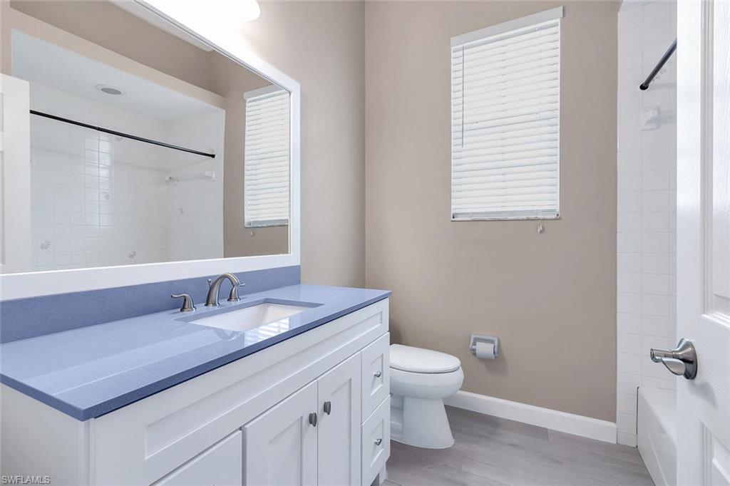 CROWN POINTE EAST - Residential Lease