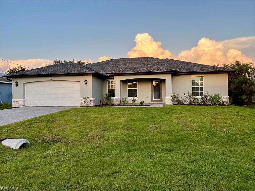 CAPE CORAL - Residential