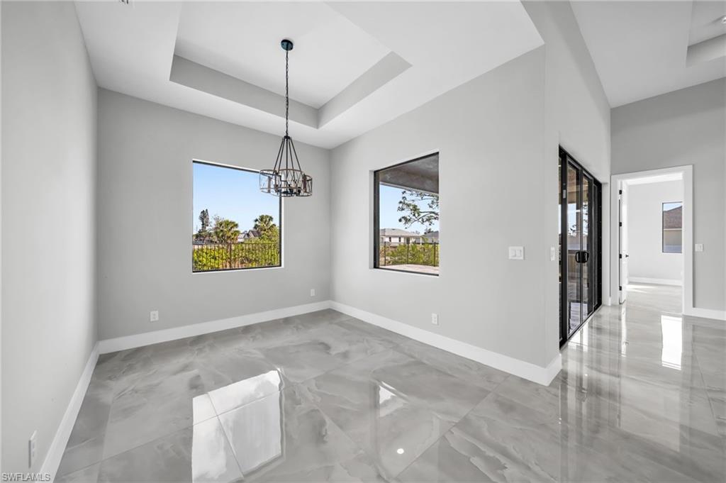 CAPE CORAL - Residential