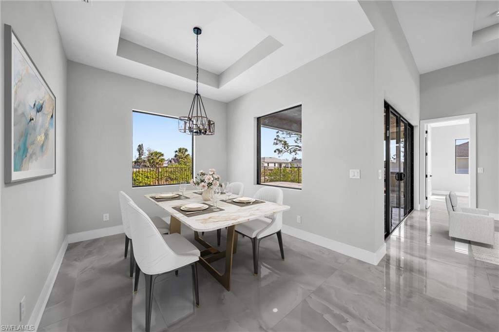 CAPE CORAL - Residential