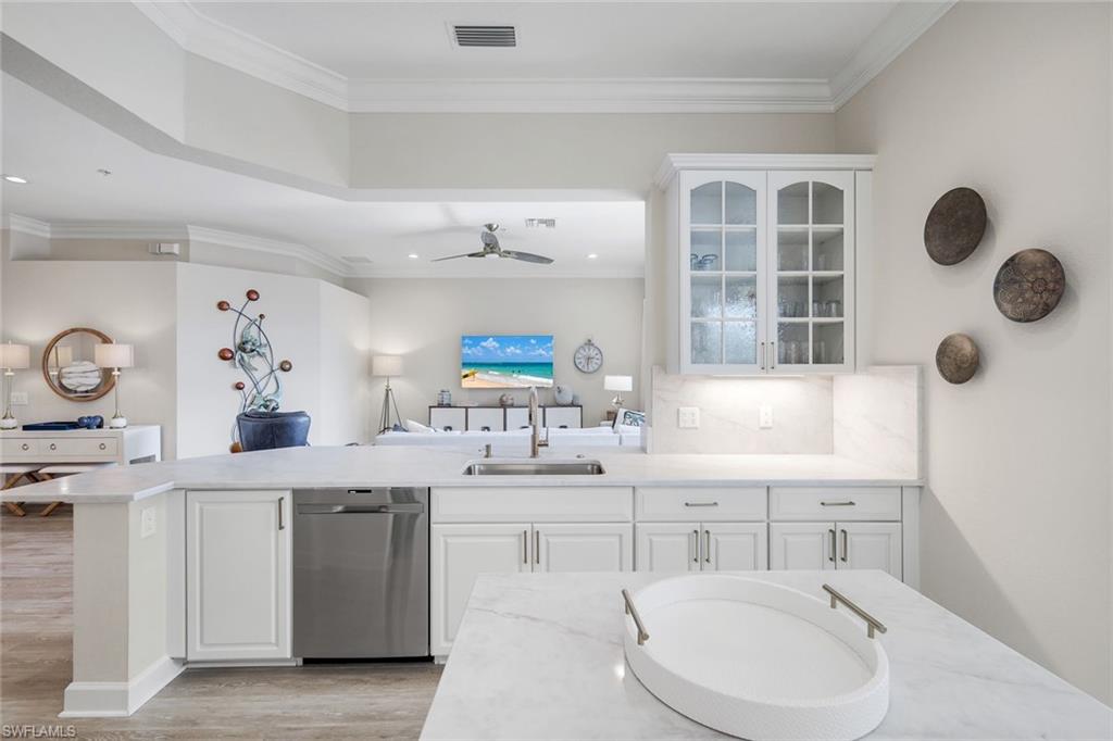 QUARTZ COVE - Residential