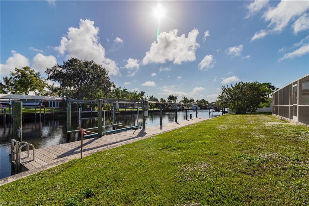 YACHT CLUB COLONY - Residential