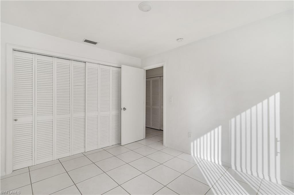 YACHT CLUB COLONY - Residential