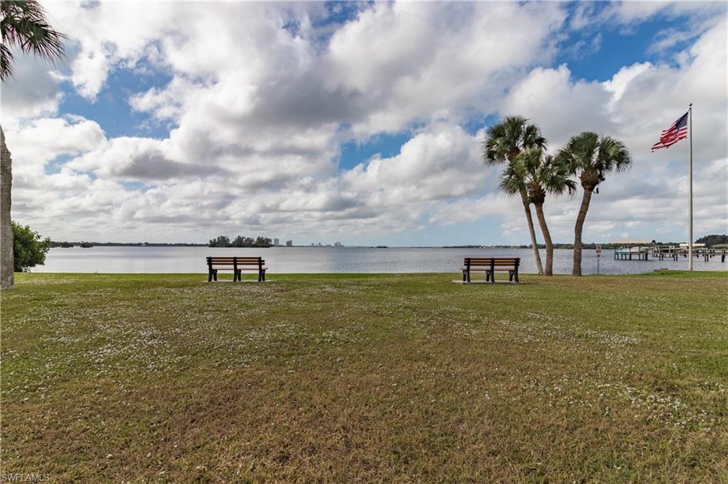 YACHT CLUB COLONY - Residential