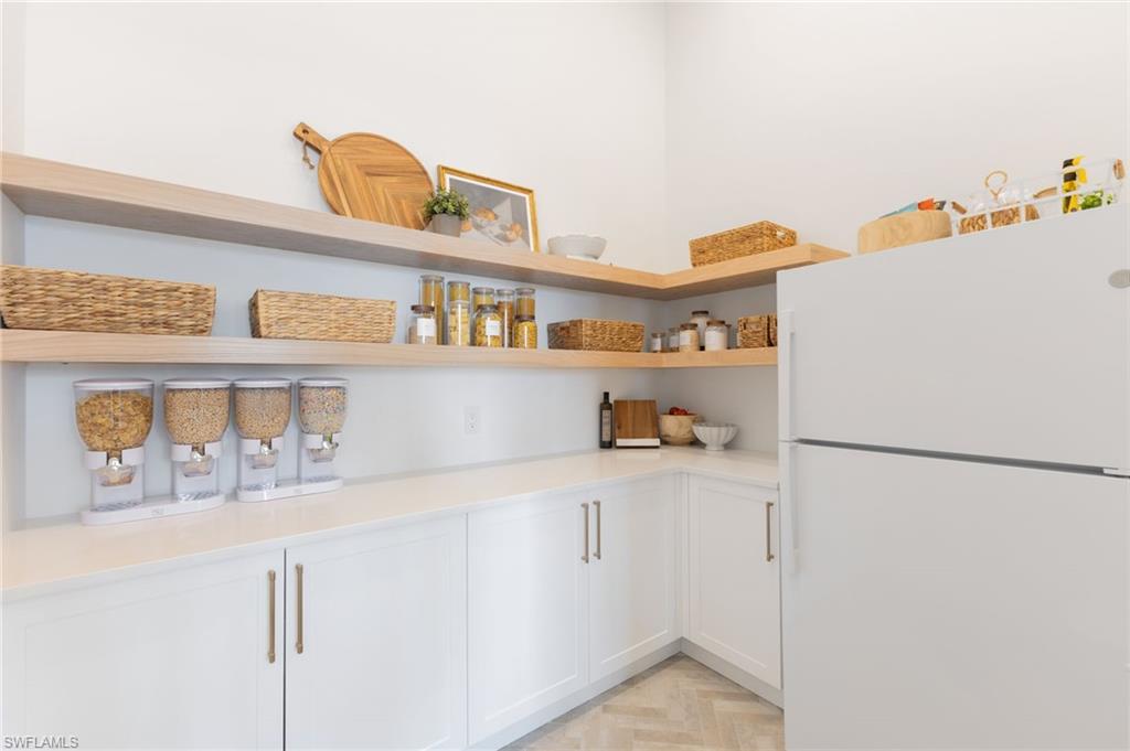 WEST CAPE ESTATES - Residential