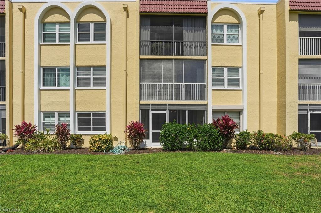 FOREST LAKES - Residential