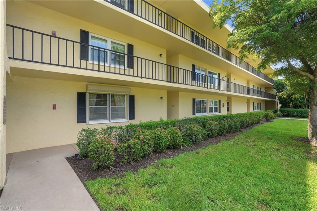 FOREST LAKES - Residential