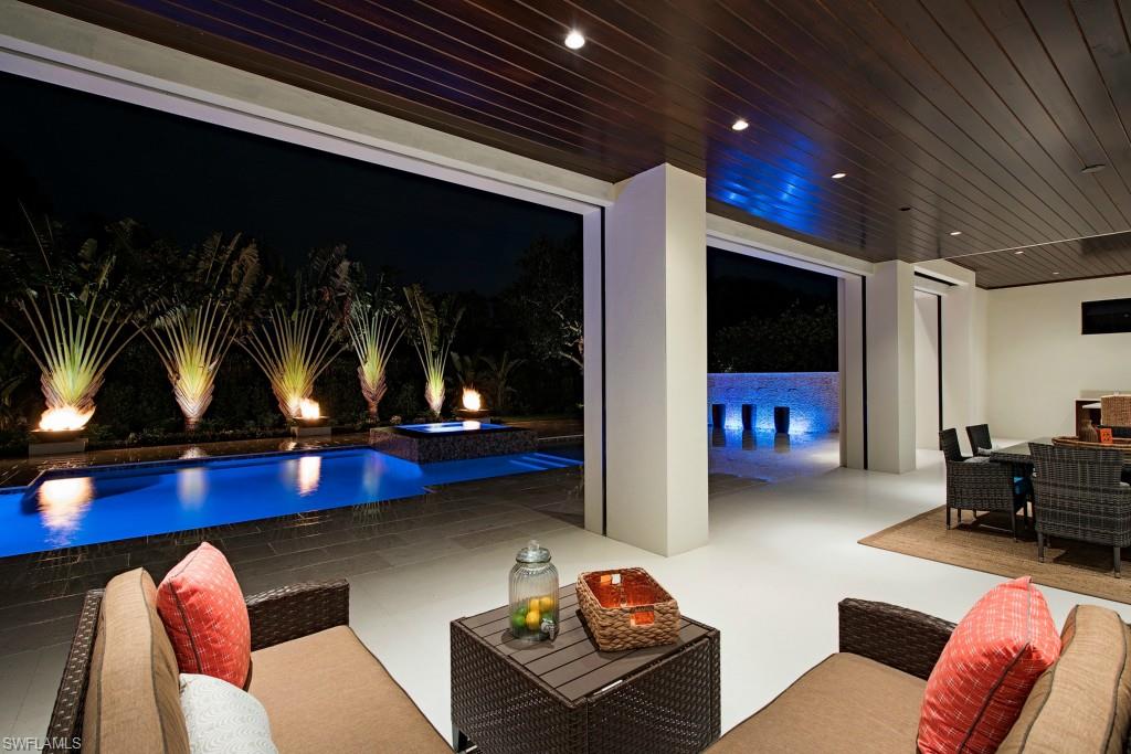 MOORINGS - Residential