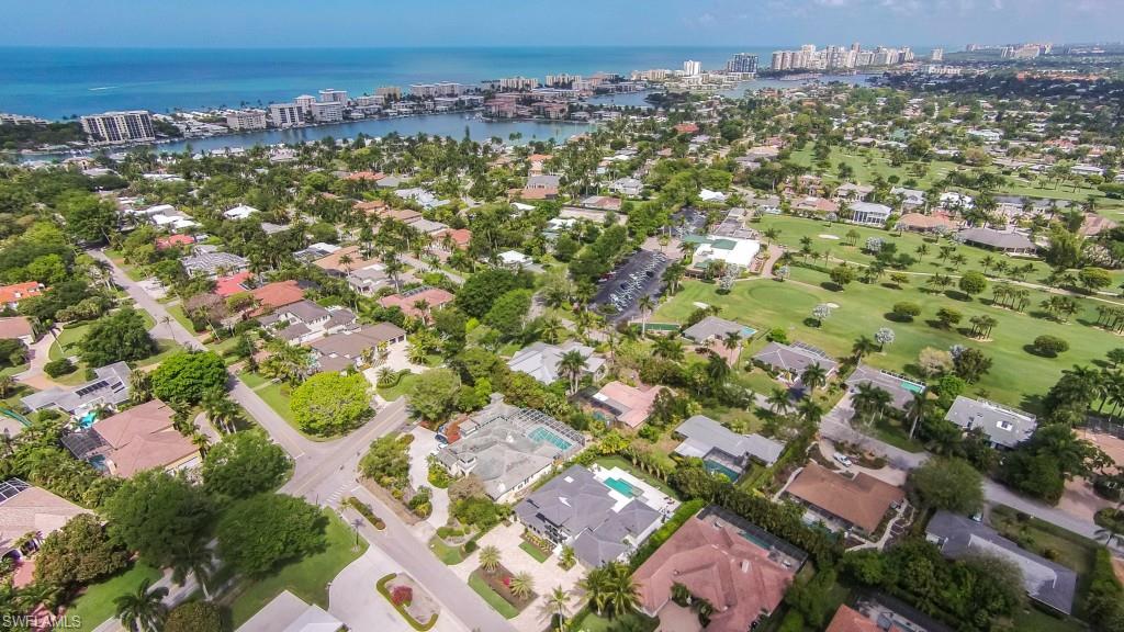 MOORINGS - Residential