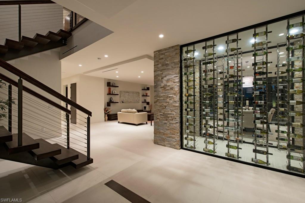 MOORINGS - Residential