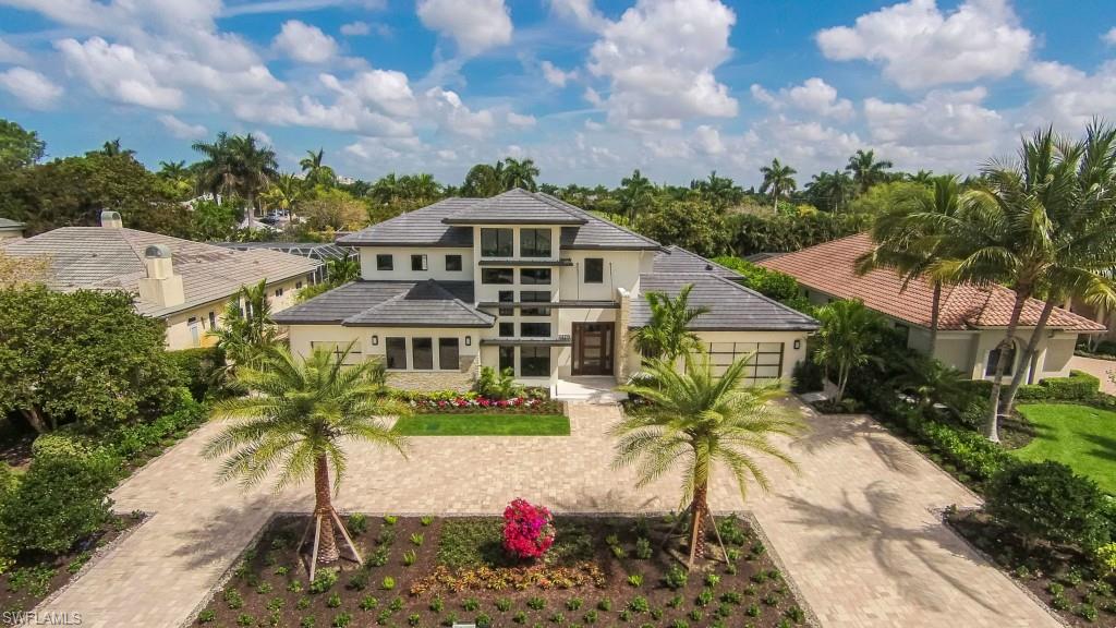 MOORINGS - Residential