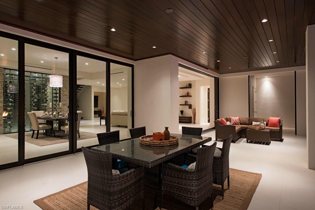 MOORINGS - Residential