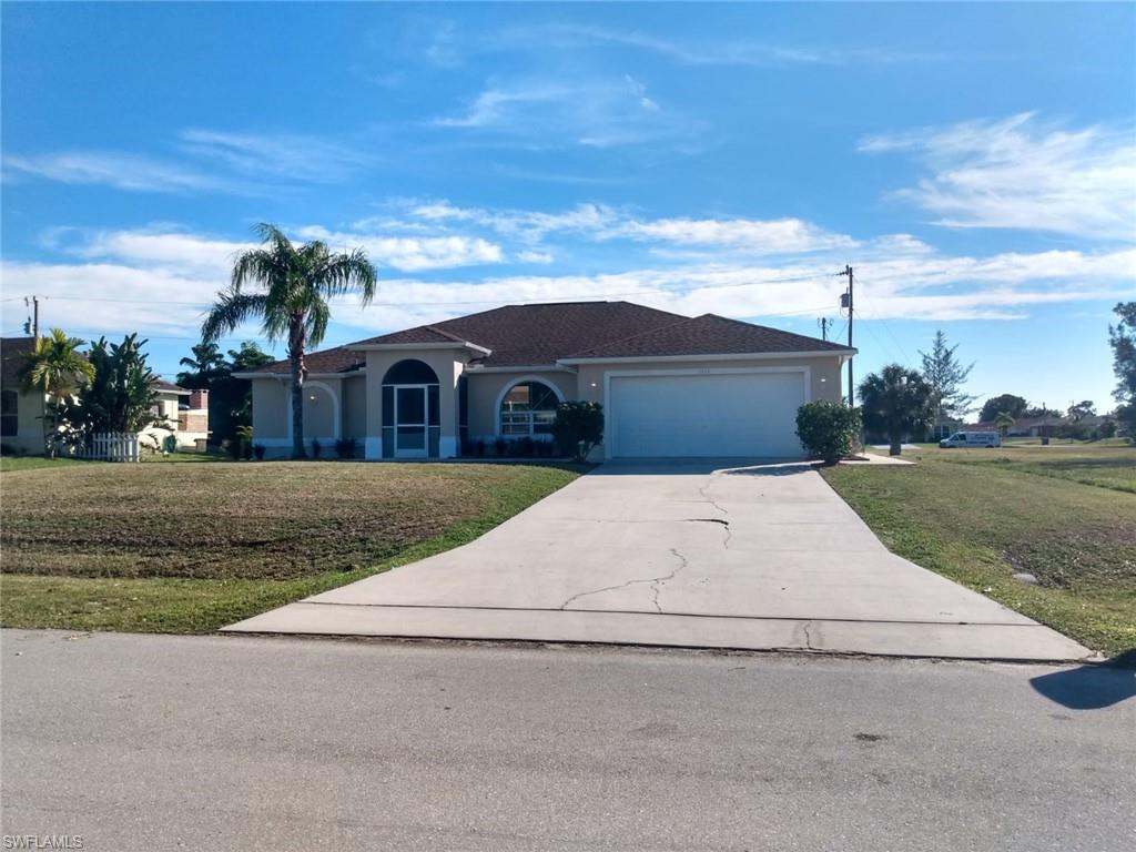 CAPE CORAL - Residential