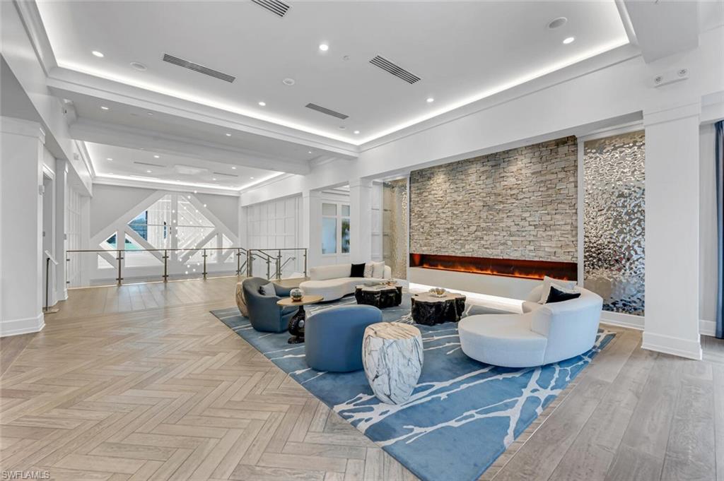 WISTERIA - Residential