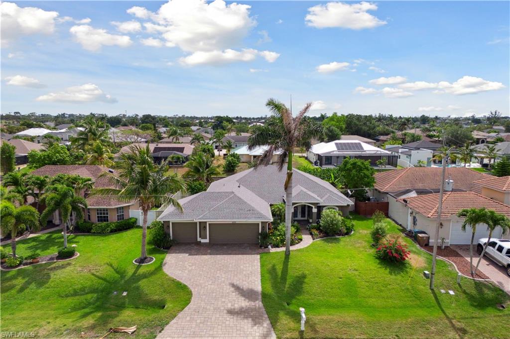CAPE CORAL - Residential