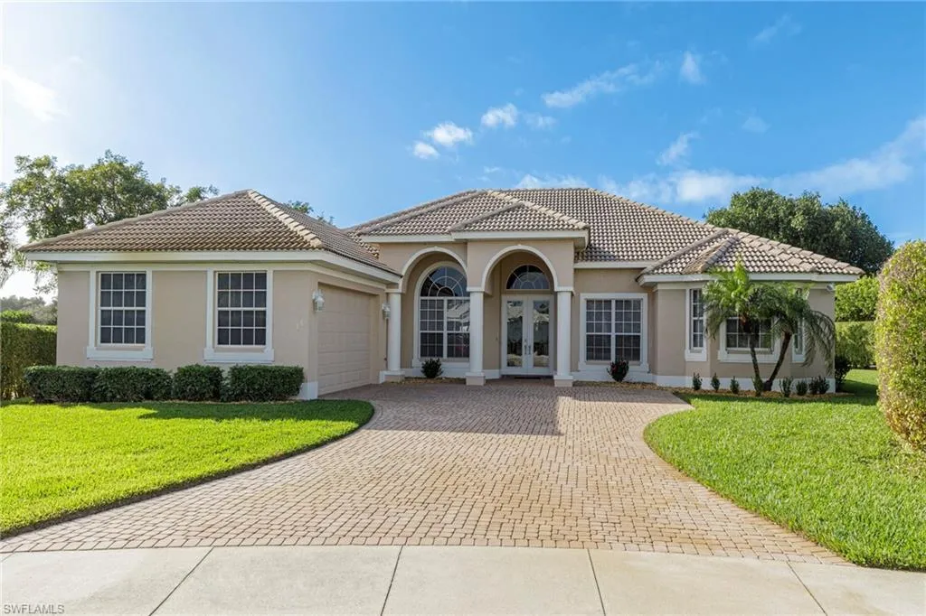 Naples, Florida 34113, United States, 4 Bedrooms Bedrooms, ,3 BathroomsBathrooms,Residential,Active,40748