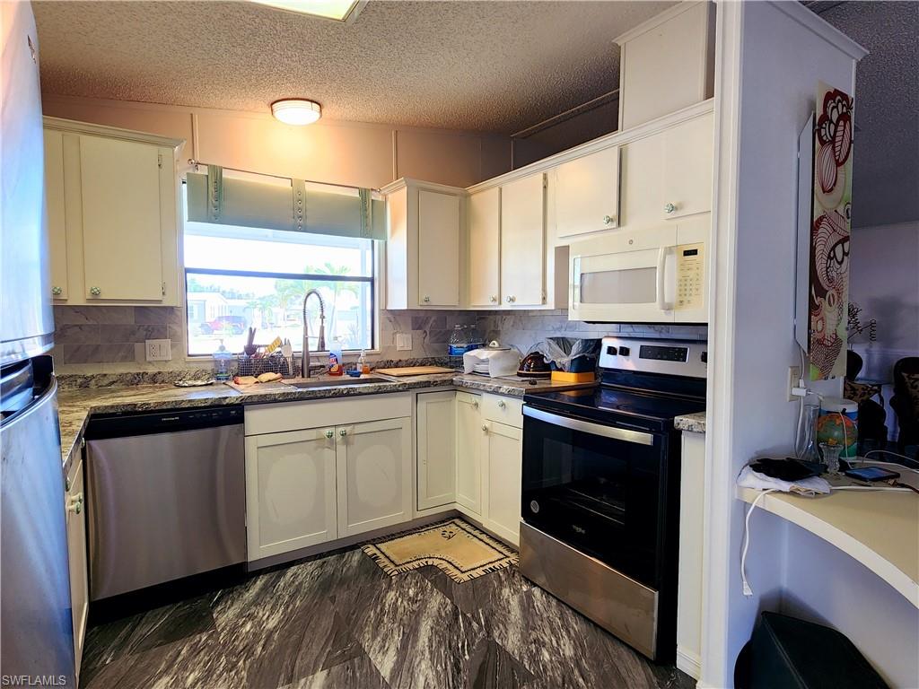 PINE ISLAND COVE - Residential