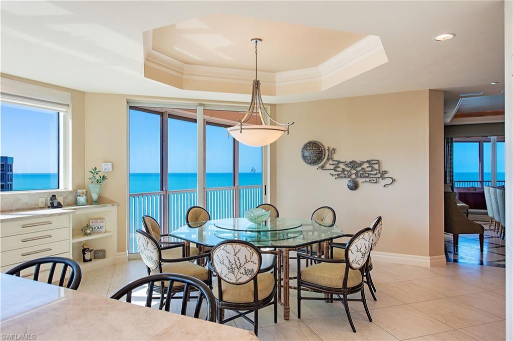 REGENT - Residential