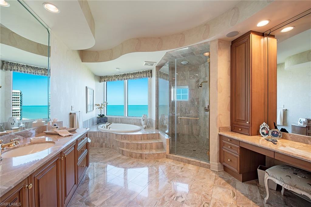 REGENT - Residential